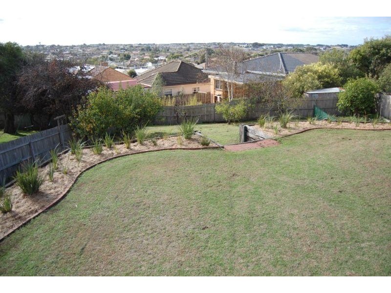 6 Wildwood Crescent, Warrnambool VIC 3280