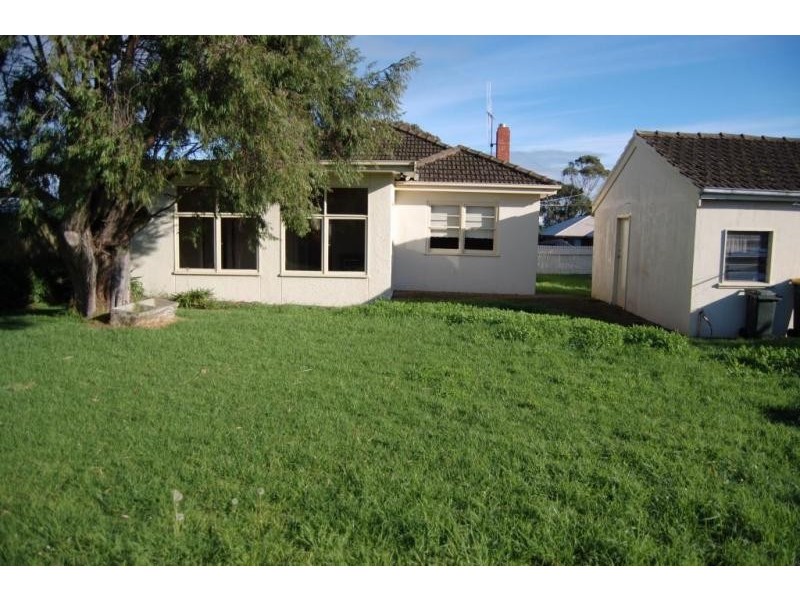 138 Rooneys Road, Warrnambool VIC 3280