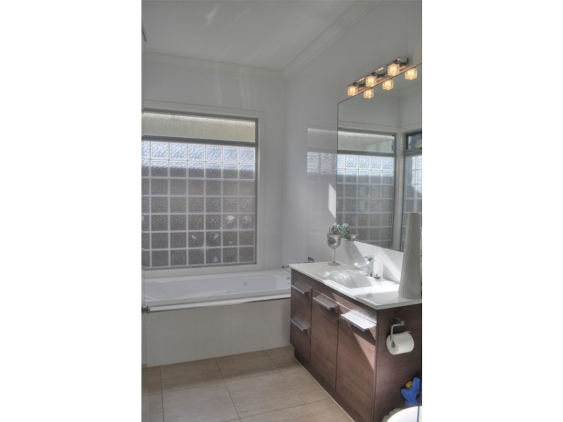 Warrnambool VIC 3280