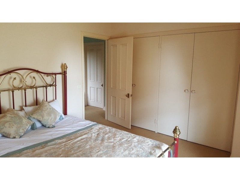 37 Scenic Drive, Koroit VIC 3282