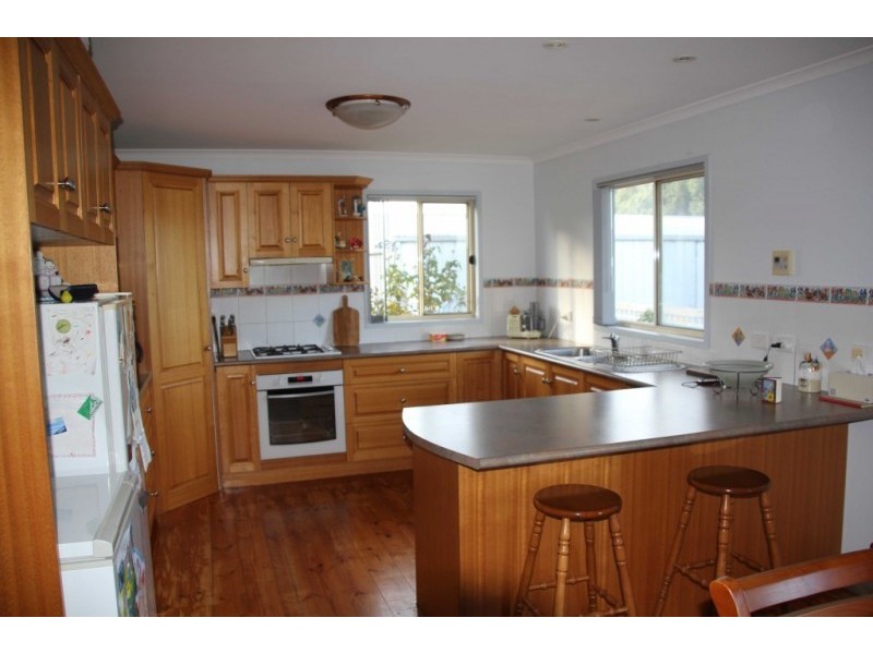 Warrnambool VIC 3280