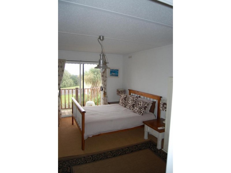 80 Hickford Parade, Warrnambool VIC 3280