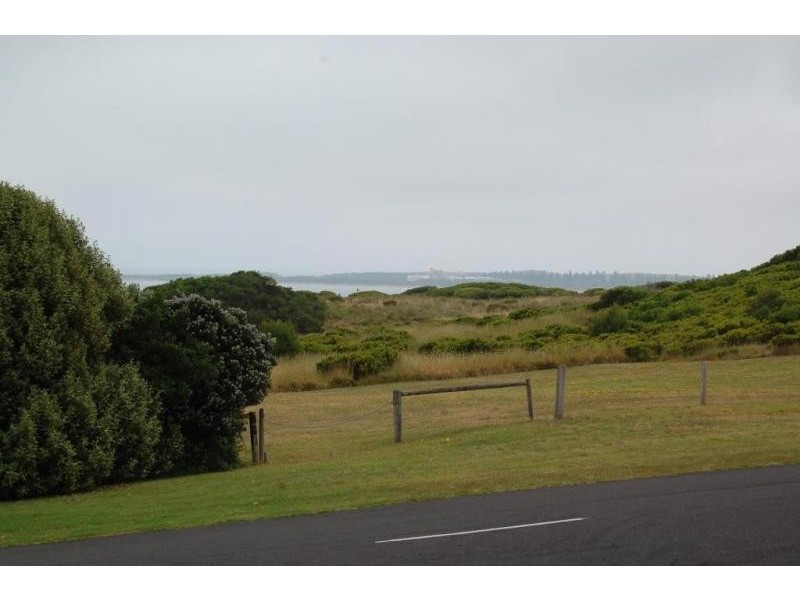 80 Hickford Parade, Warrnambool VIC 3280