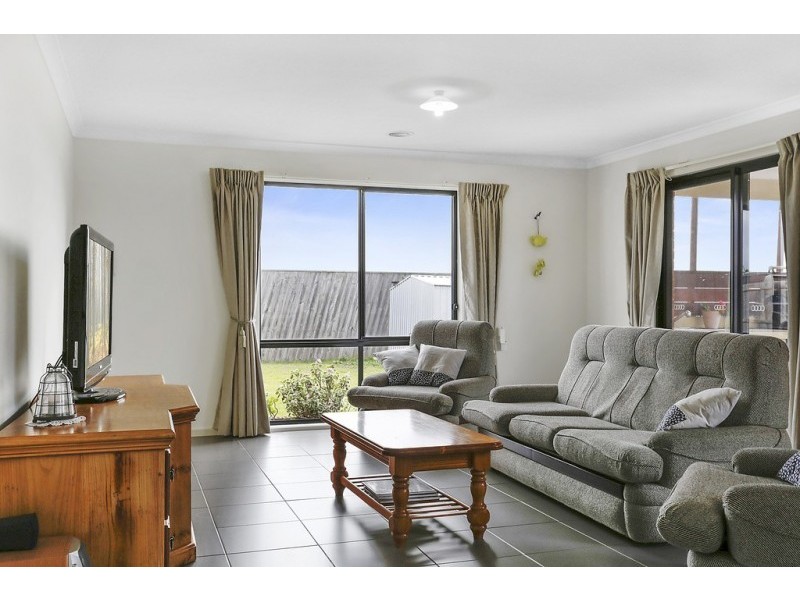 17 Thomas Place, Warrnambool VIC 3280