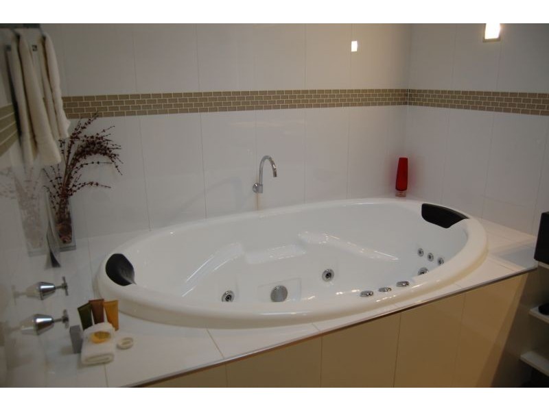 Warrnambool VIC 3280