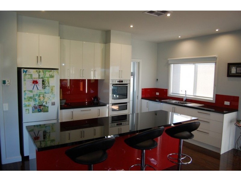 Warrnambool VIC 3280
