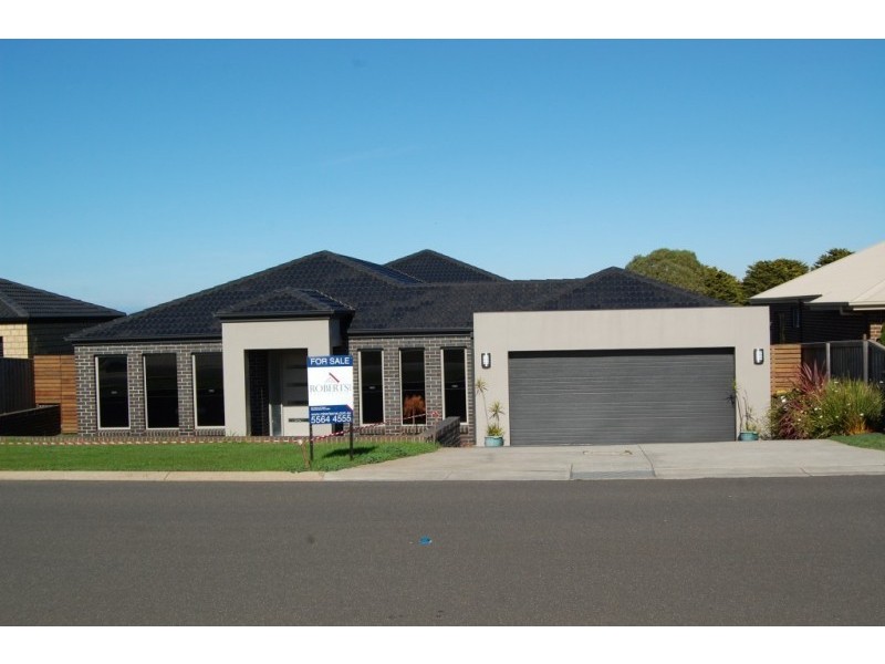 54 Mitchell St, Warrnambool VIC 3280