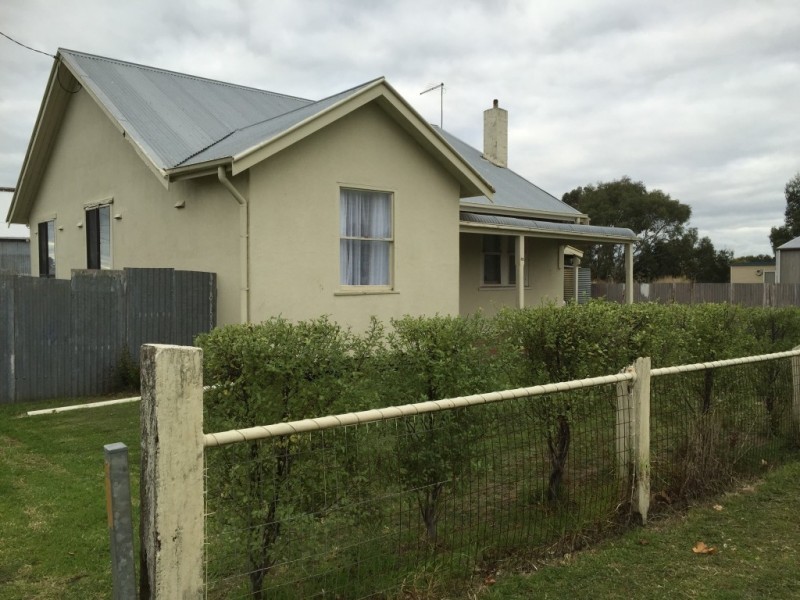 32 Grey Street, Terang VIC 3264