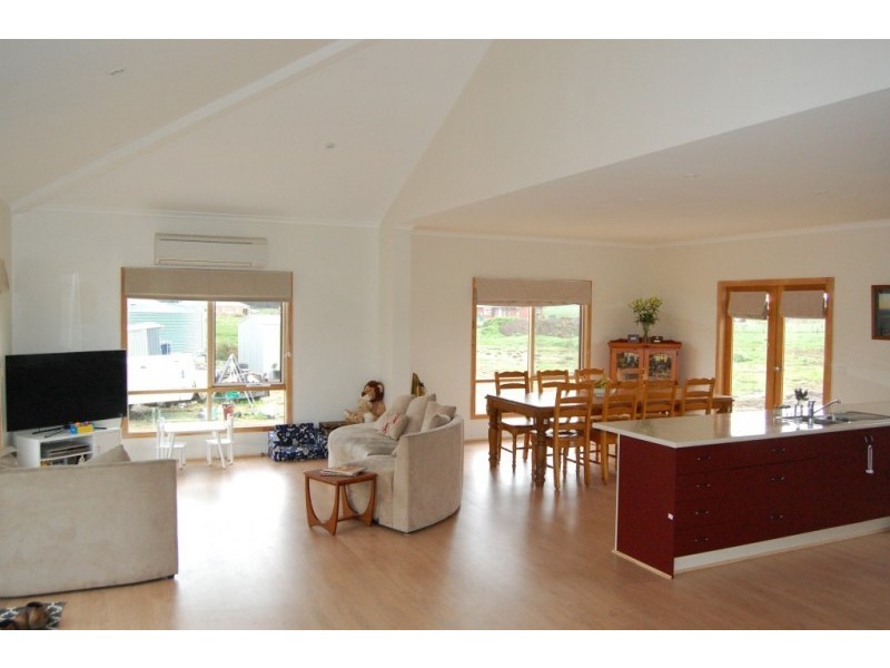 33 O’Keefes Road, Winslow VIC 3281