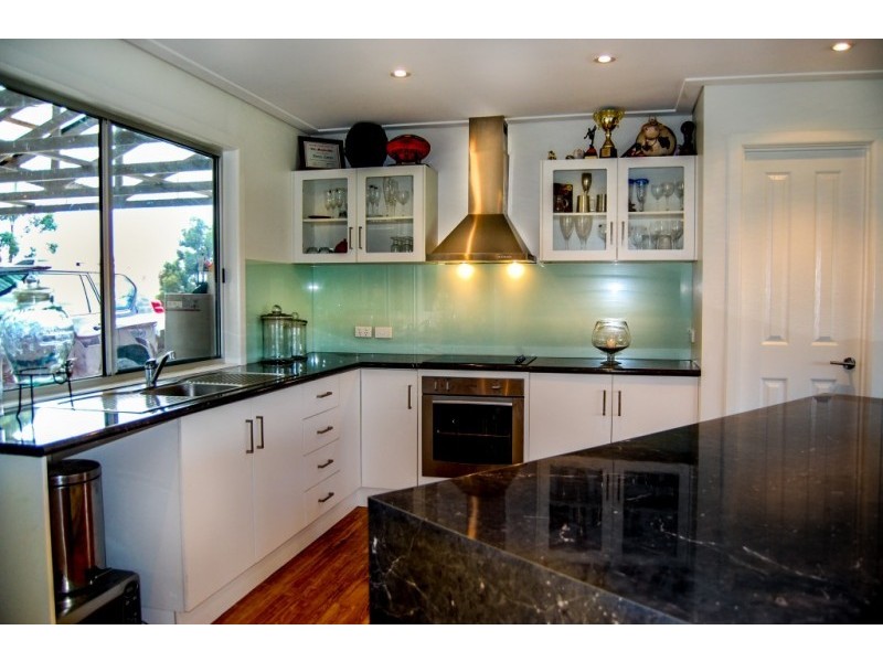 230 Staffords Road, Allansford VIC 3277