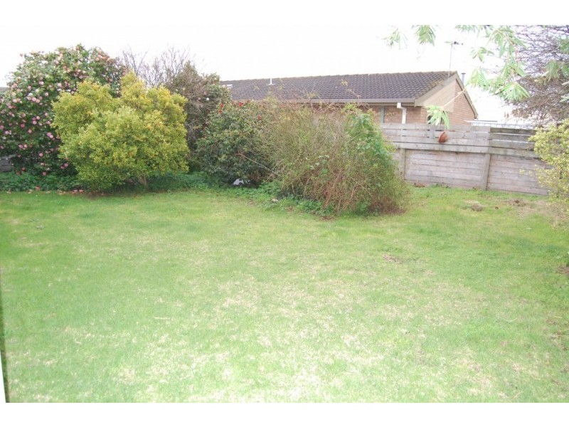 17 Iona Avenue, Warrnambool VIC 3280