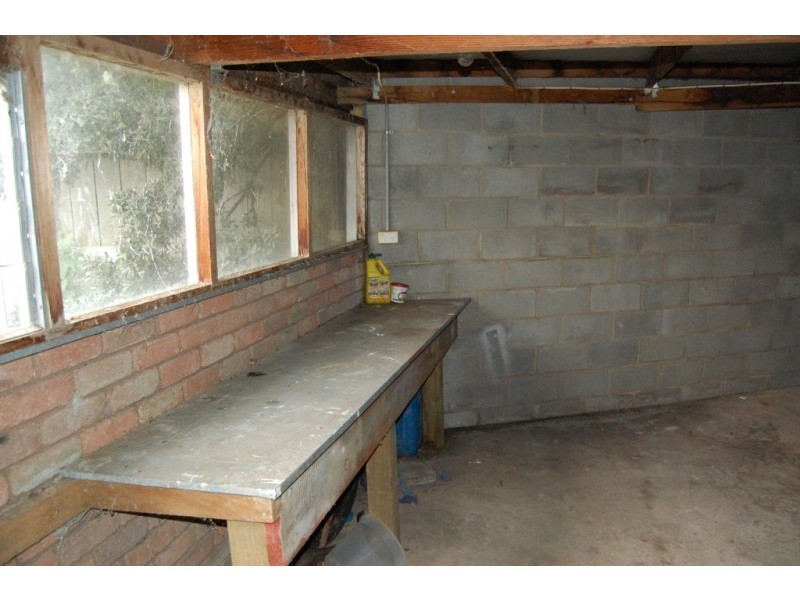 17 Iona Avenue, Warrnambool VIC 3280