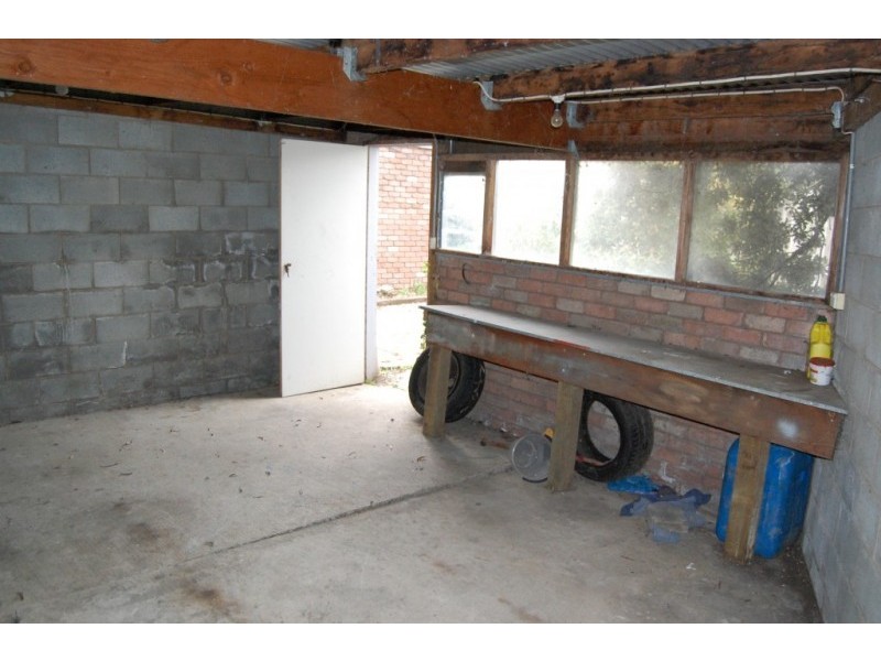 17 Iona Avenue, Warrnambool VIC 3280
