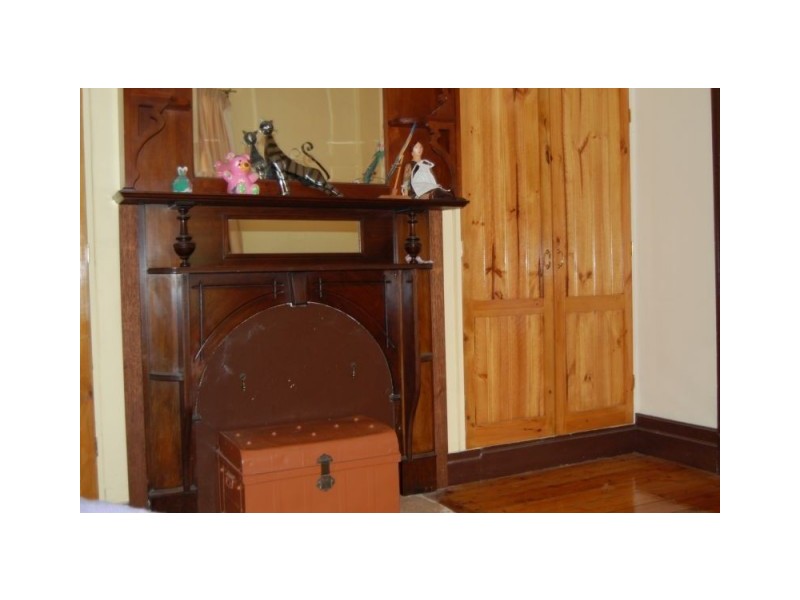 12 Rountree Street, Hamilton VIC 3300