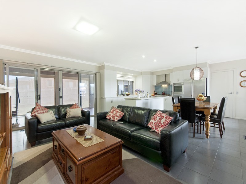 5 Cowie Close, Dennington VIC 3280