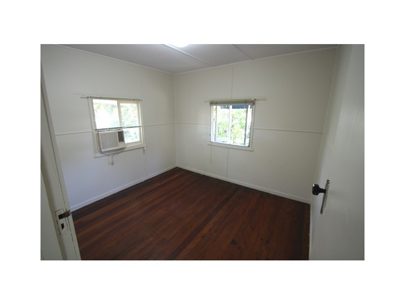 103 Bells Pocket Rd, Strathpine QLD 4500