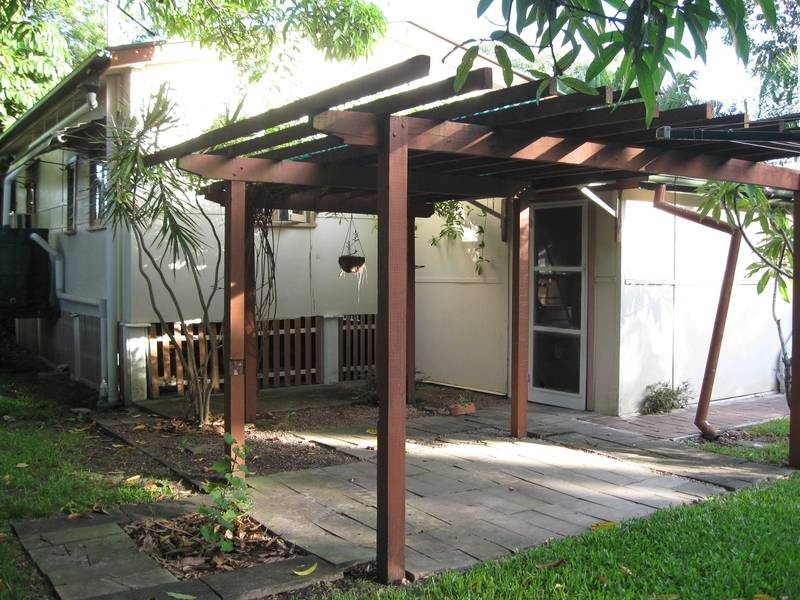 103 Bells Pocket Rd, Strathpine QLD 4500
