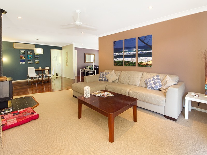 92 Saraband Drive, Eatons Hill QLD 4037