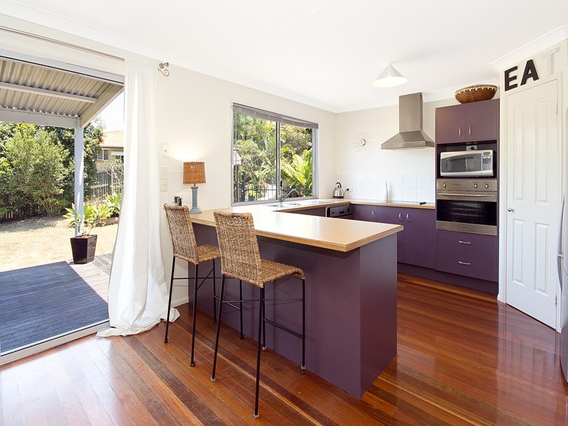 92 Saraband Drive, Eatons Hill QLD 4037