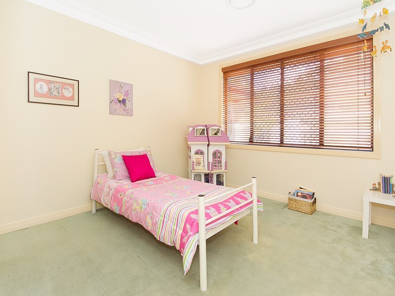 8 Lamaur St, Warner QLD 4500