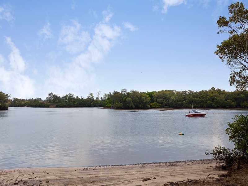 15 Barwon Street, Murrumba Downs QLD 4503
