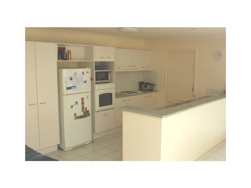 58 Kirri Avenue, Petrie QLD 4502