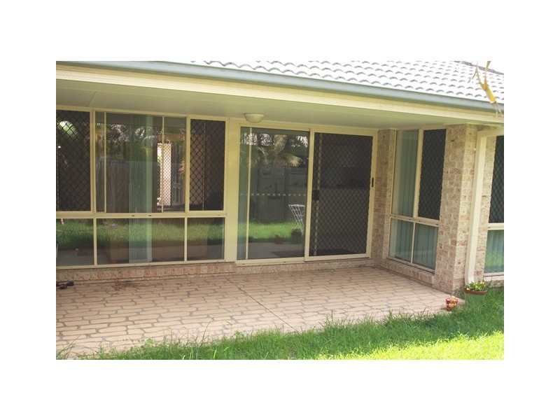 58 Kirri Avenue, Petrie QLD 4502