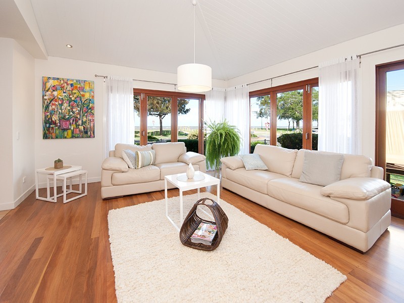 402 Flinders Parade, Brighton QLD 4017