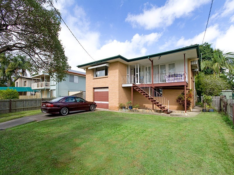 8 Palmer Parade, Strathpine QLD 4500