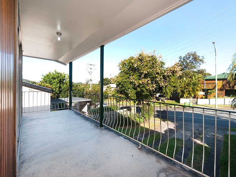 1 Ferny Way, Ferny Hills QLD 4055