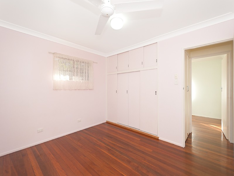 1 Ferny Way, Ferny Hills QLD 4055