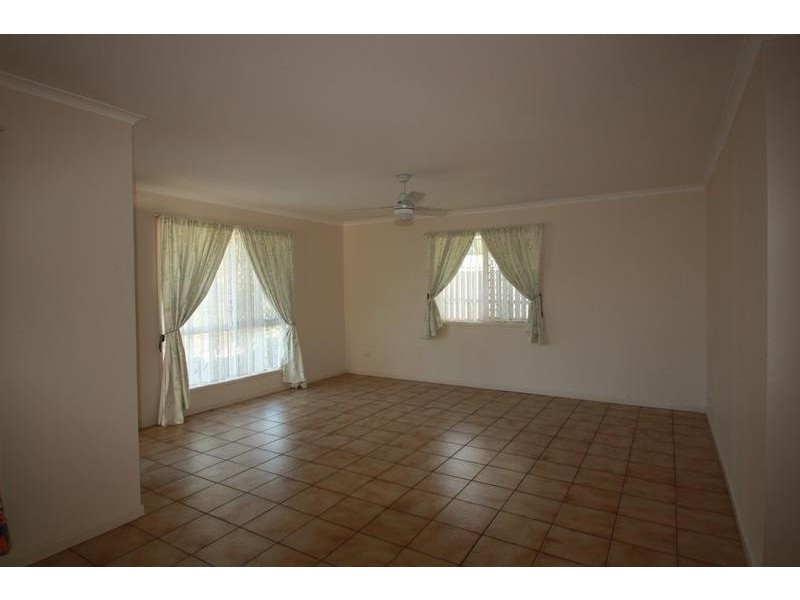 1/247 Samsonvale Road, Bray Park QLD 4500