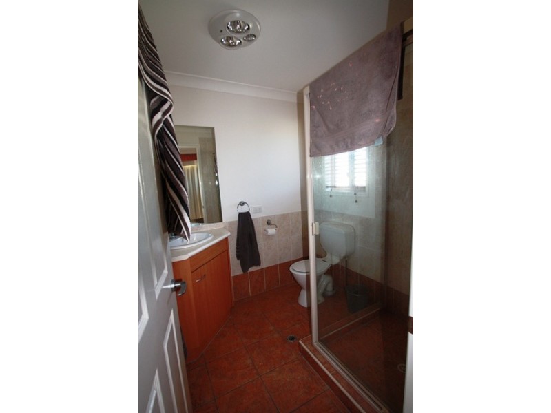 5 Penda St (1 Harpulia), Morayfield QLD 4506