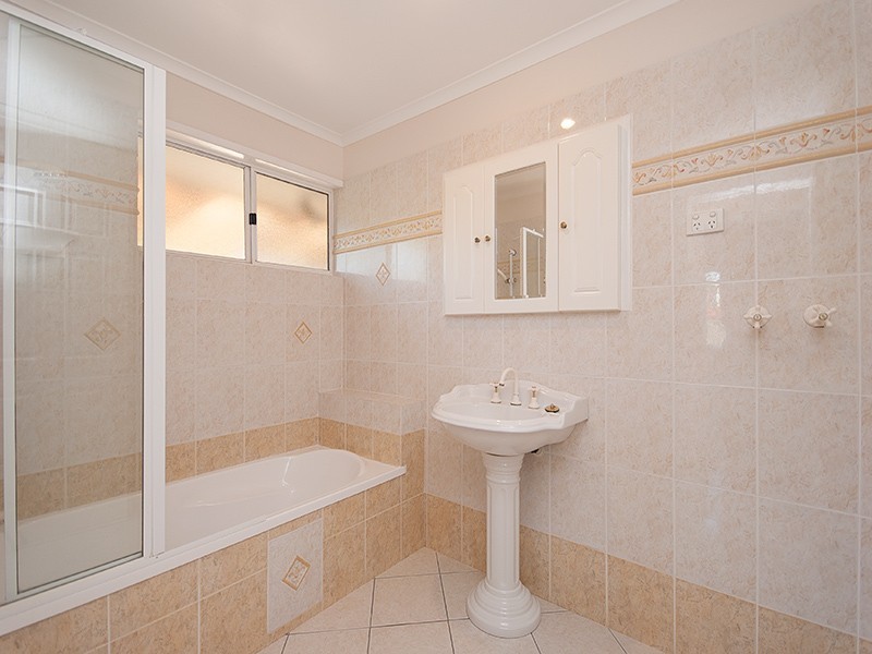 40 Danube Drive, Strathpine QLD 4500