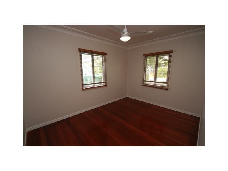 90 Finnie Road, Deagon QLD 4017