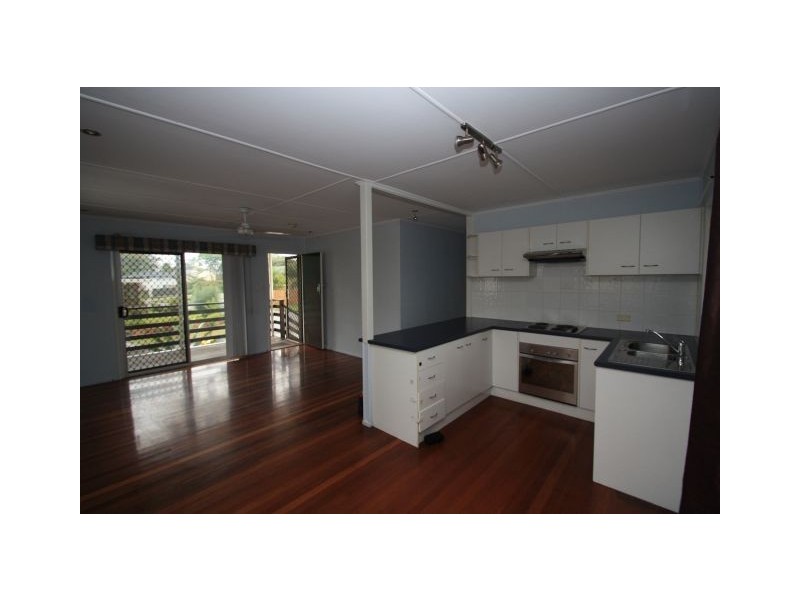 11 Lord Byron Parade, Strathpine QLD 4500