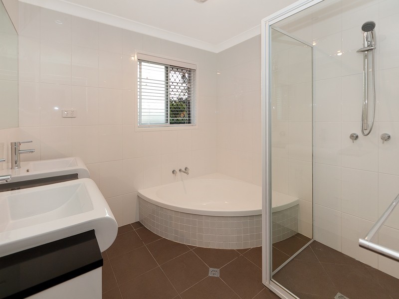 18 Lautrec Street, Bracken Ridge QLD 4017