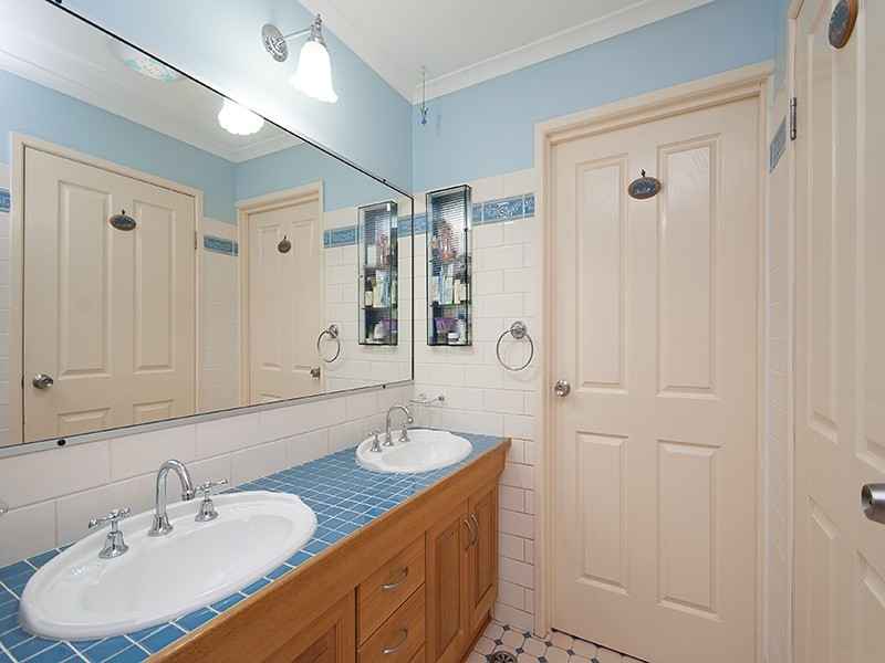 42 Enbrook Street, Bracken Ridge QLD 4017