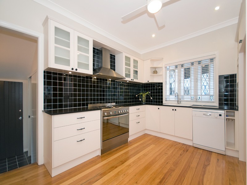 15 Windeyer Street, Bald Hills QLD 4036