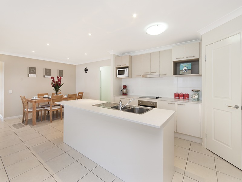 15 Lillydale Street, Carseldine QLD 4034