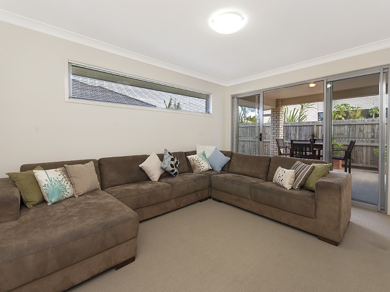 15 Lillydale Street, Carseldine QLD 4034