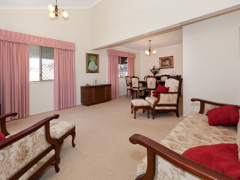 2 Colonial Court, Boondall QLD 4034
