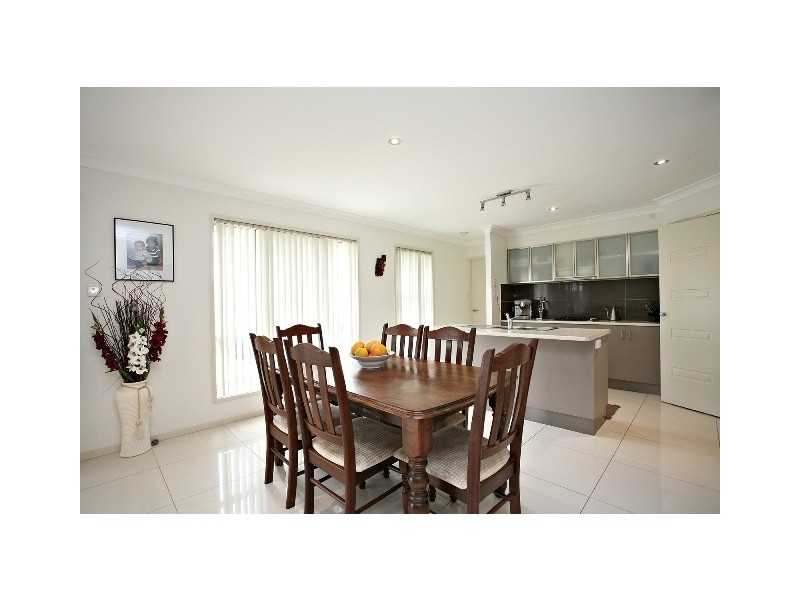 9 Narrell Court, Cashmere QLD 4500