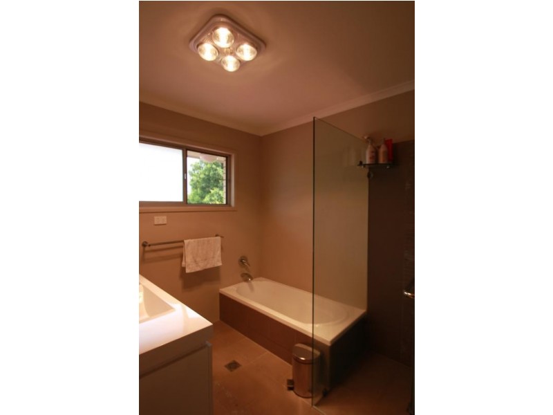 24 Safari Street, Chermside West QLD 4032