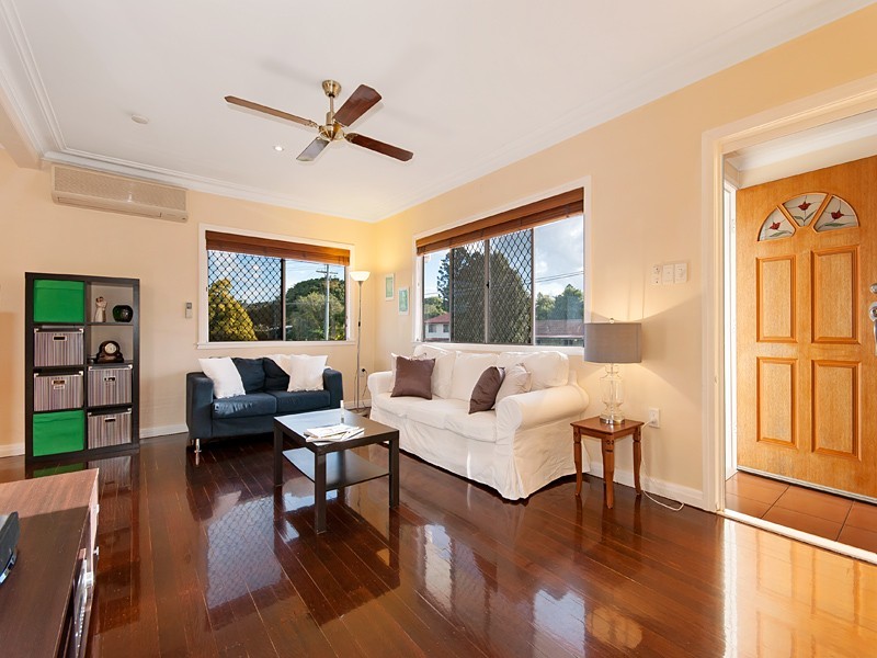 27 Listowel Street, Bald Hills QLD 4036