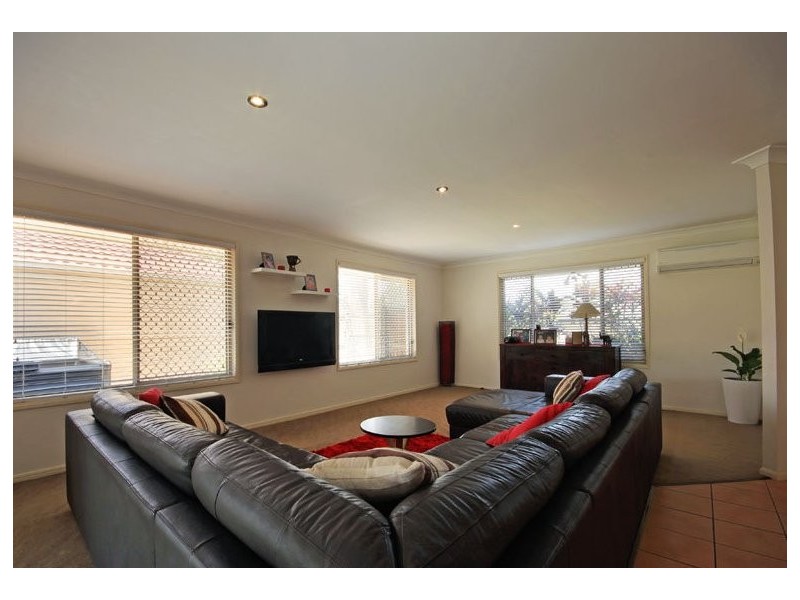 4 Hastings Street, Murrumba Downs QLD 4503