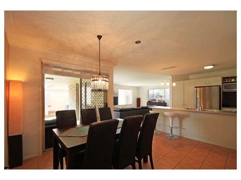 4 Hastings Street, Murrumba Downs QLD 4503