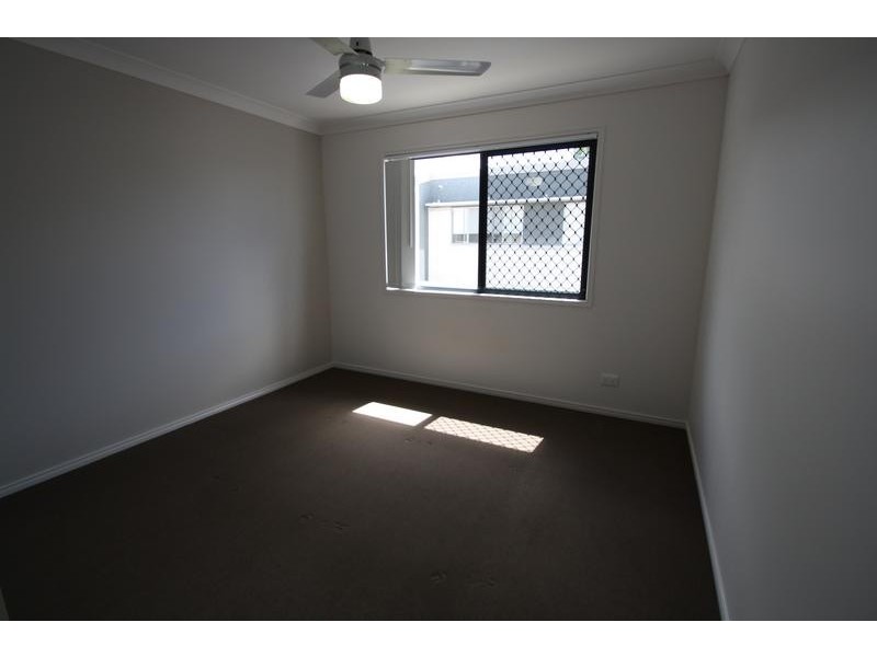 1/5 Palmerston Lane, Fitzgibbon QLD 4018