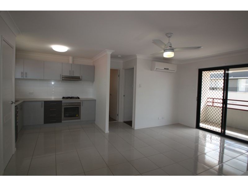 1/5 Palmerston Lane, Fitzgibbon QLD 4018