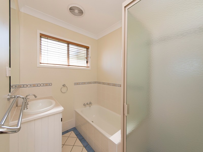 27 Landbury Street, Bald Hills QLD 4036